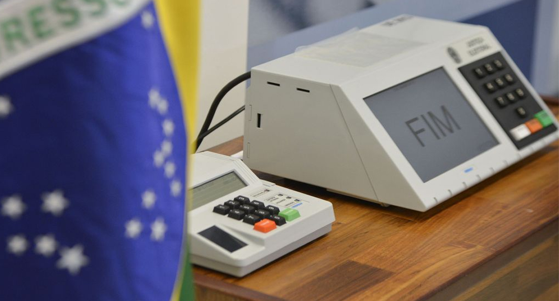 STF tem 4 votos pela dupla responsabilização de políticos