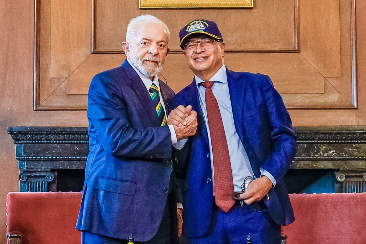 Lula e Petro discutem crise na Venezuela e demonstram “grande preocupação”