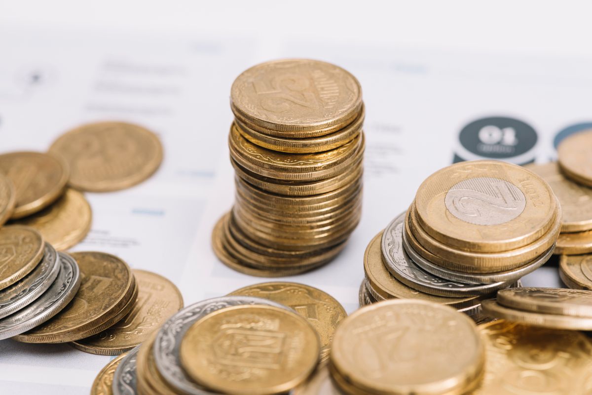Como os juros altos empurram o Brasil para enfraquecer a economia?