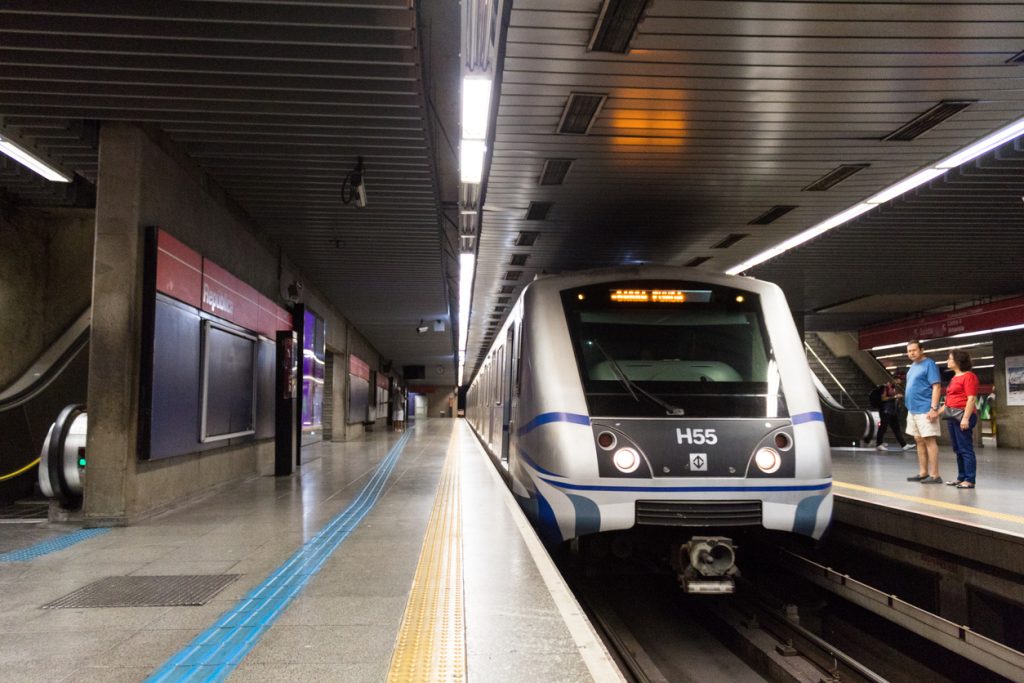 TST valida redução de intervalo para refeição de metroviários de São Paulo