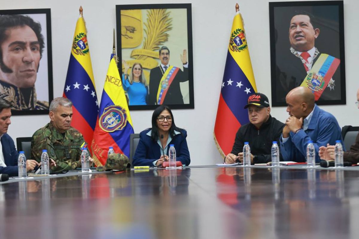 Delcy Rodriguez reestrutura segurança e economia depois de pacto petrolífero com Trump