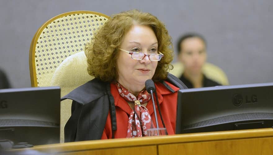 STJ decide que rescisão unilateral por operadora de plano de saúde depende de motivação idônea