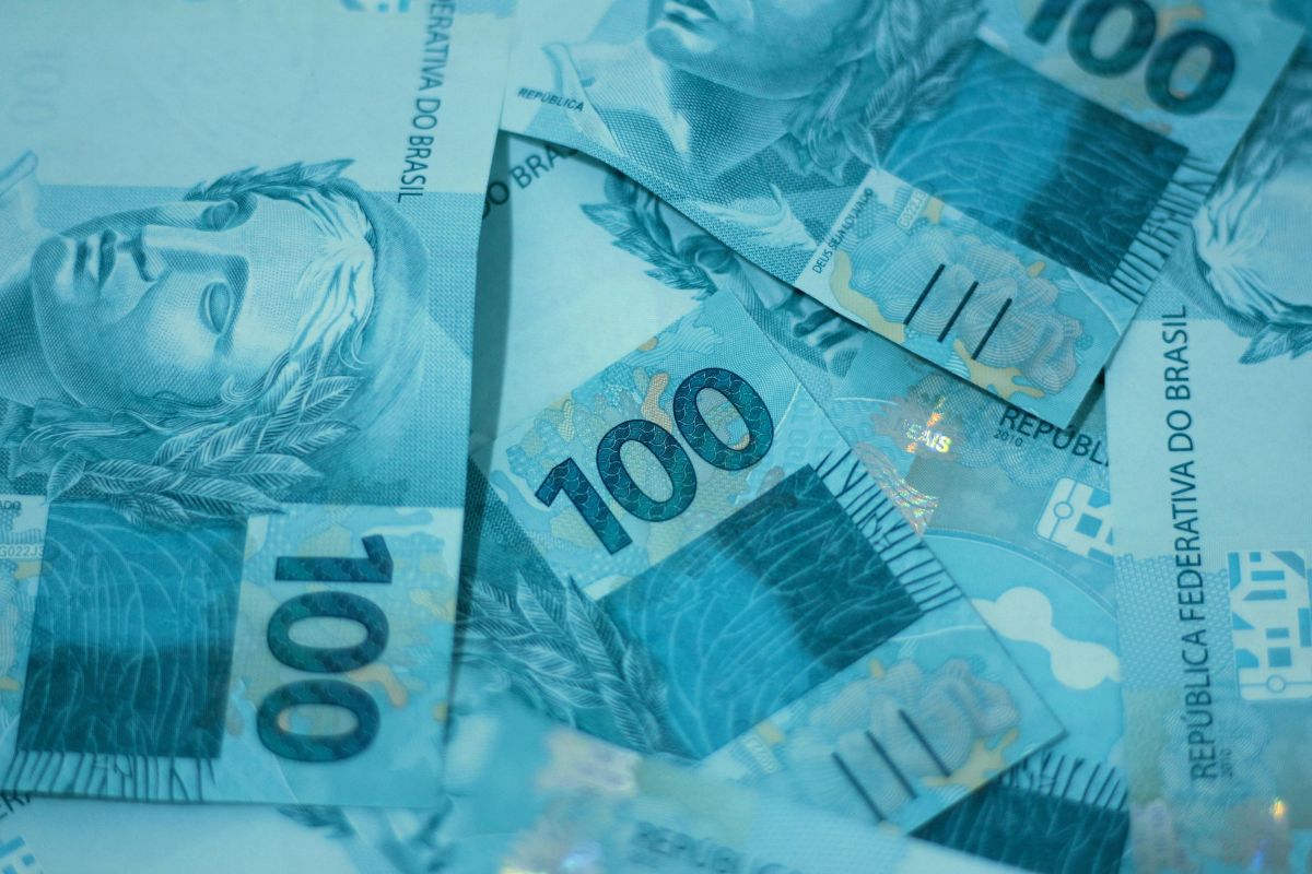 Penduricalhos entram na reta final no STF e expõem disputa sobre salários acima do teto
