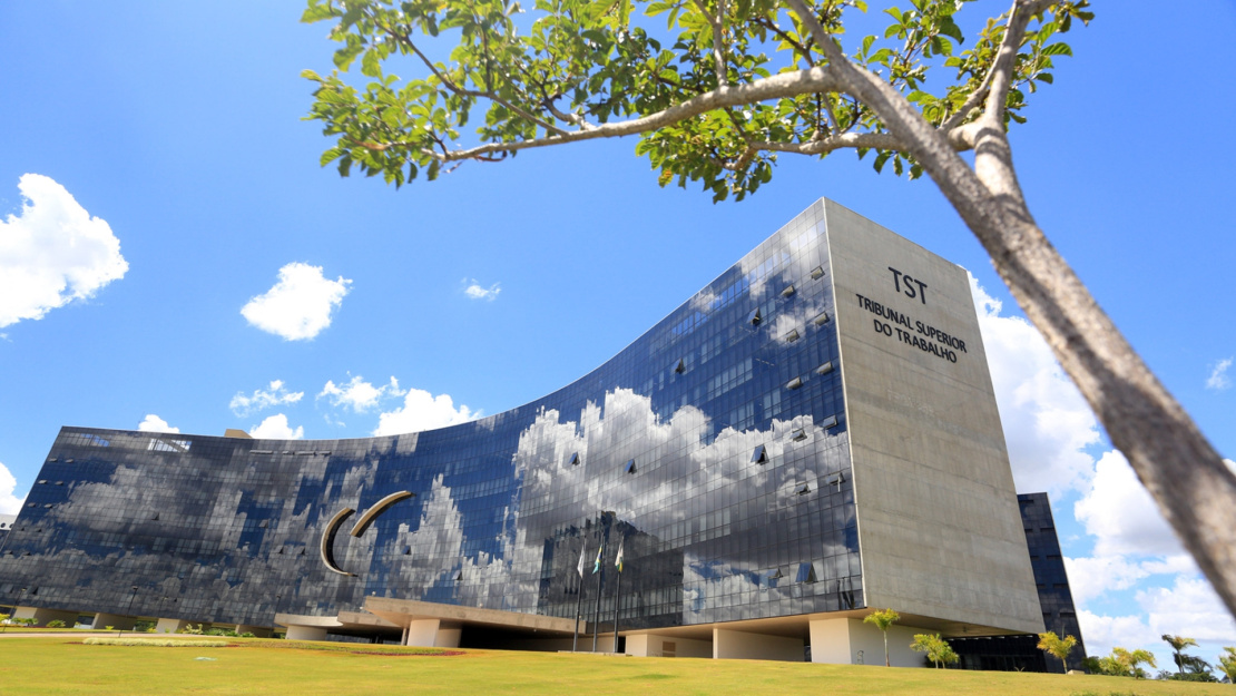 TST cancela conciliação após acordo entre petroleiros, Petrobras e Transpetro