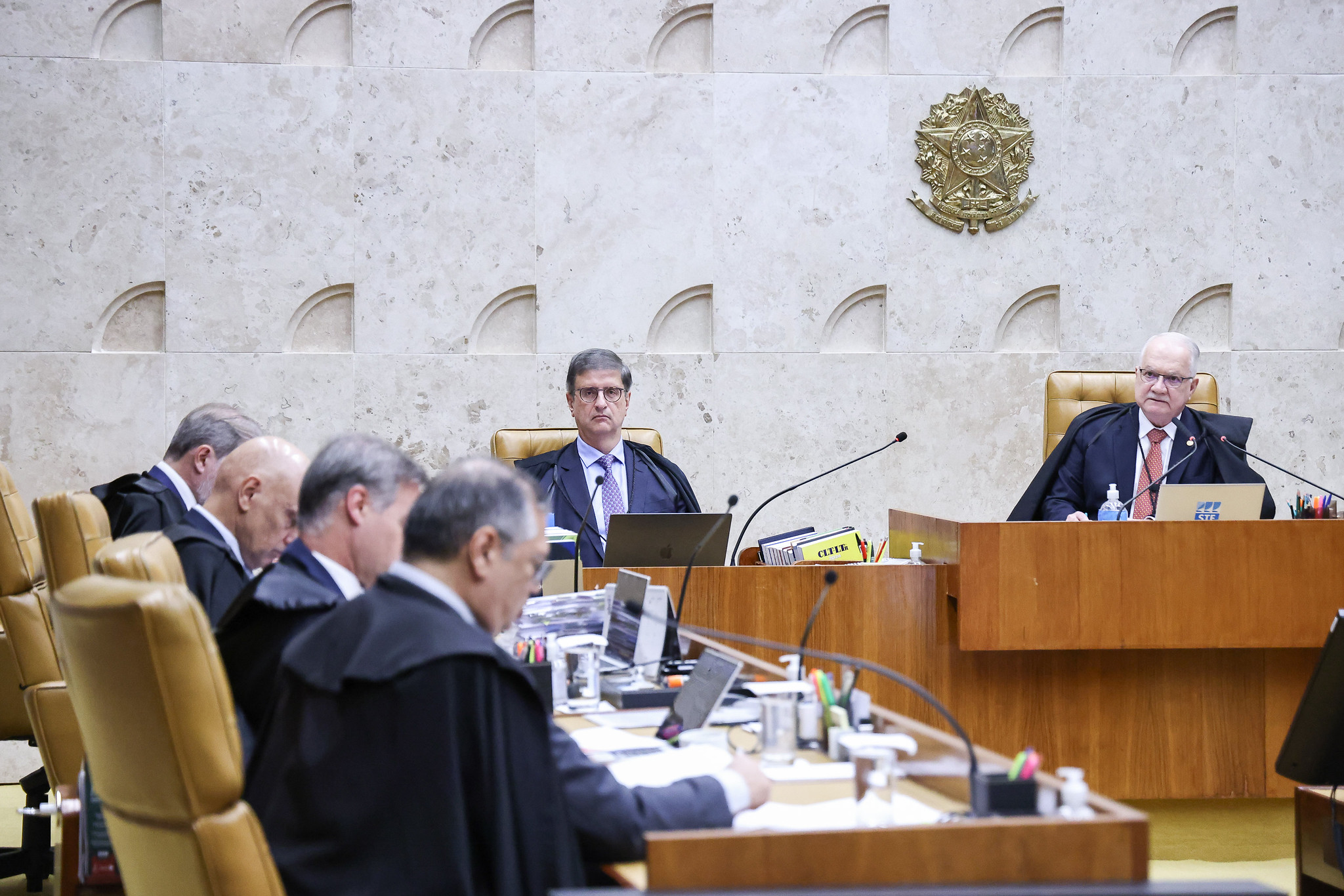 Supremo incompleto: o que muda com uma vaga aberta após rejeição histórica no Senado?