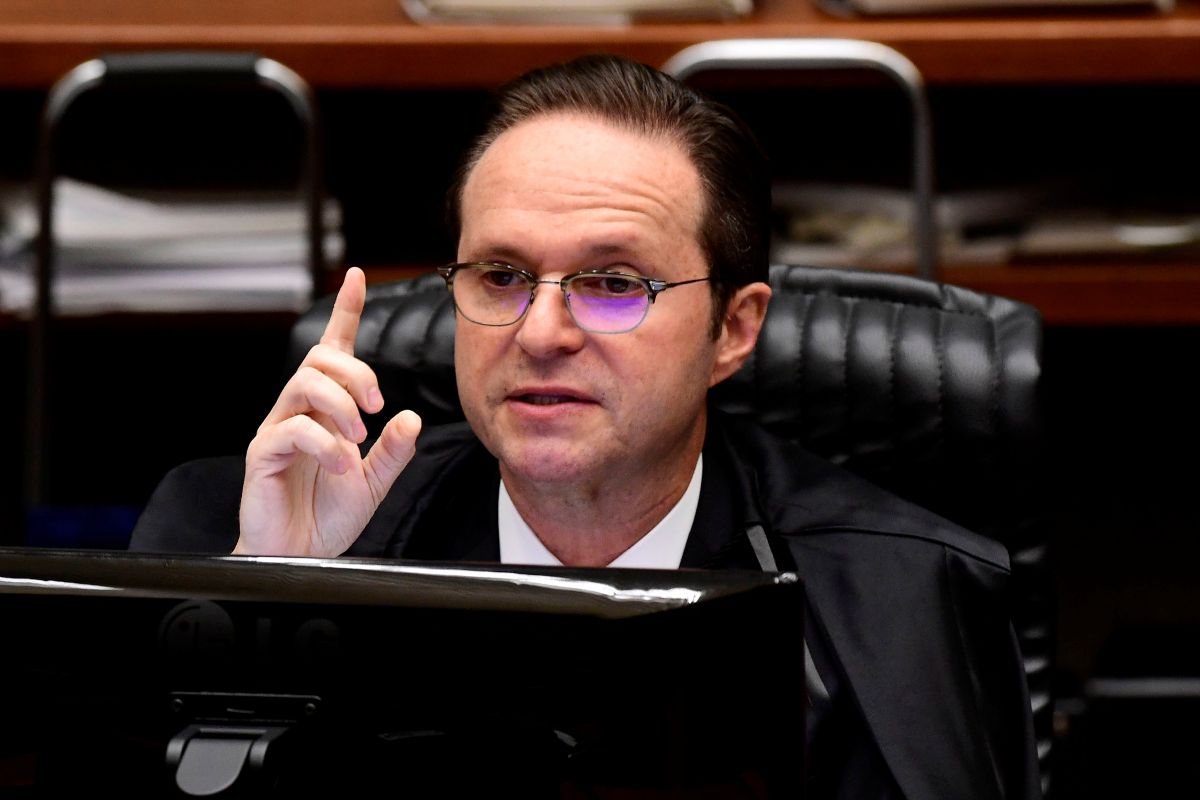 Crime de poluição ambiental não exige dano direto à saúde