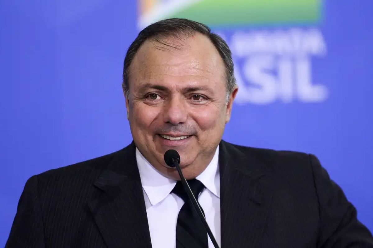 Ex-ministro de Jair Bolsonaro comenta sobre o caso de Flávio: “Fez tudo sem dolo”