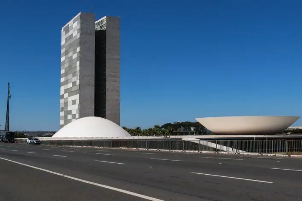 Setor empresarial articula manifesto conjunto sobre mudanças na escala 6×1
