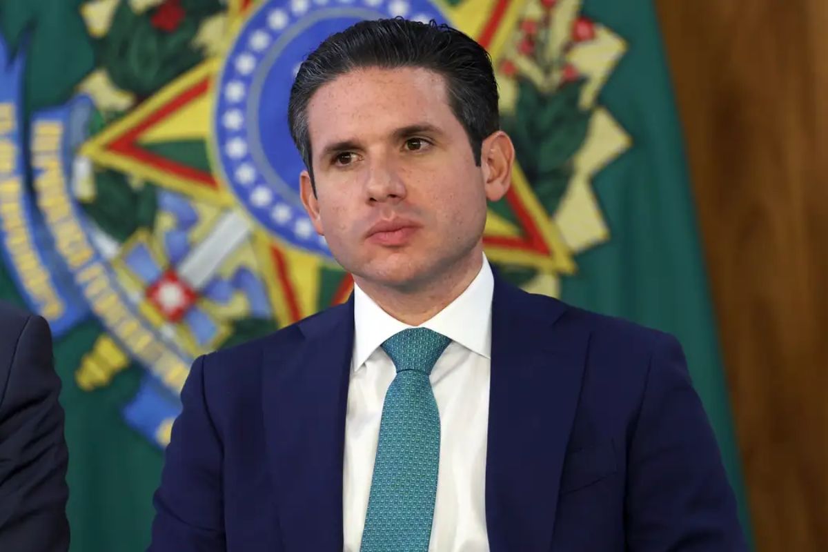 Relator da PEC do fim da escala 6×1 será escolhido por Hugo Motta ainda esta semana; saiba mais