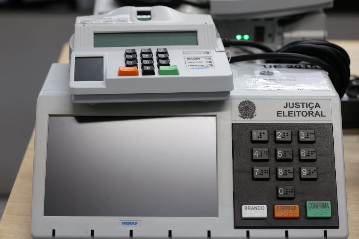 Eleições 2026: TSE inicia processo de auditoria das urnas eletrônicas