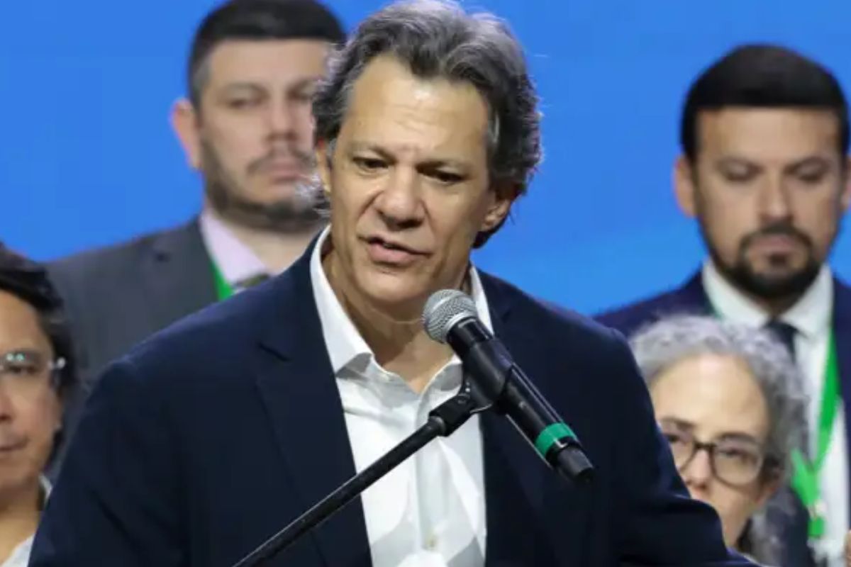 Haddad deve deixar o cargo na próxima semana para concorrer ao governo de São Paulo