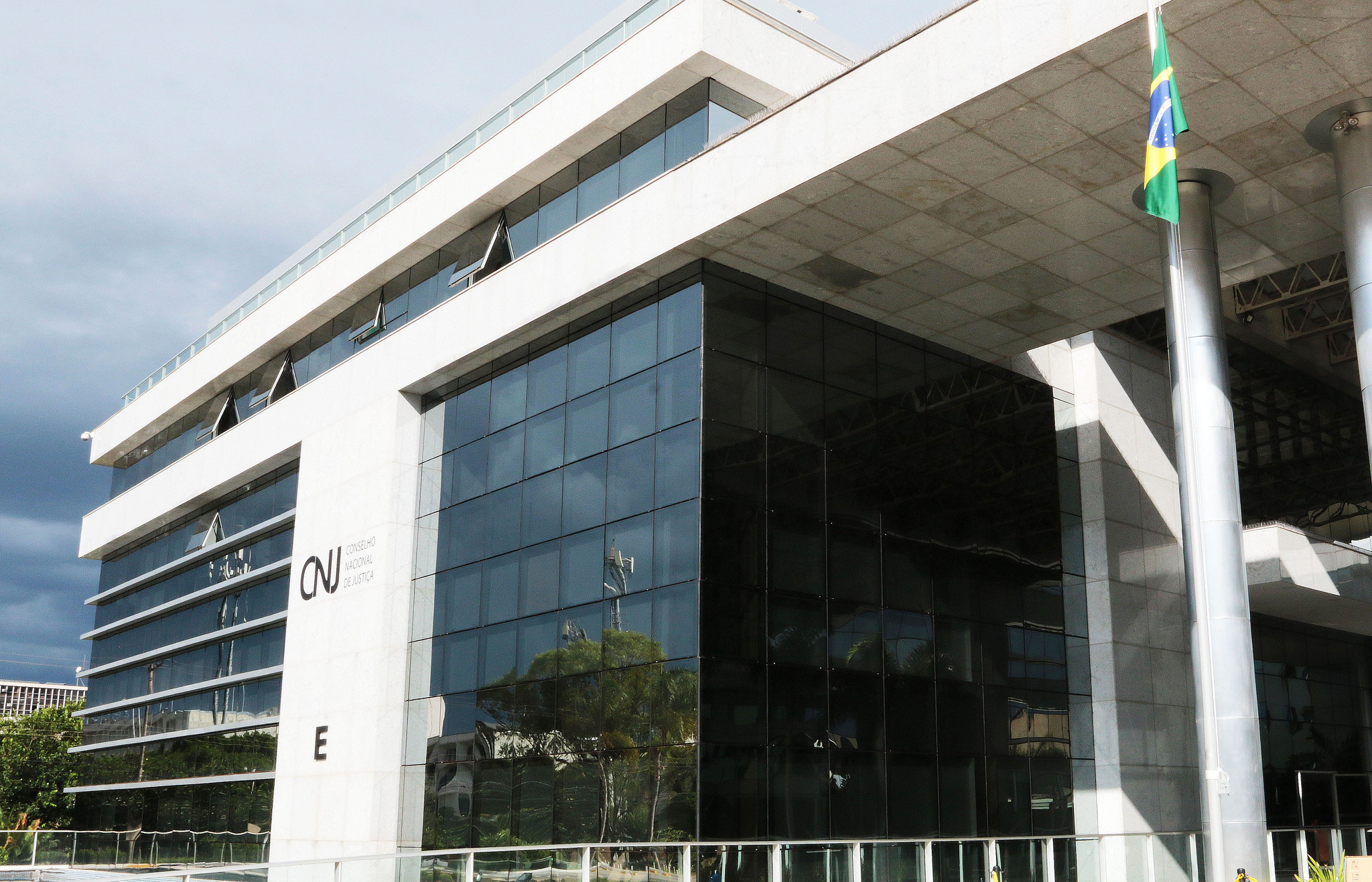 O mercado da litigância desafia os limites do Judiciário