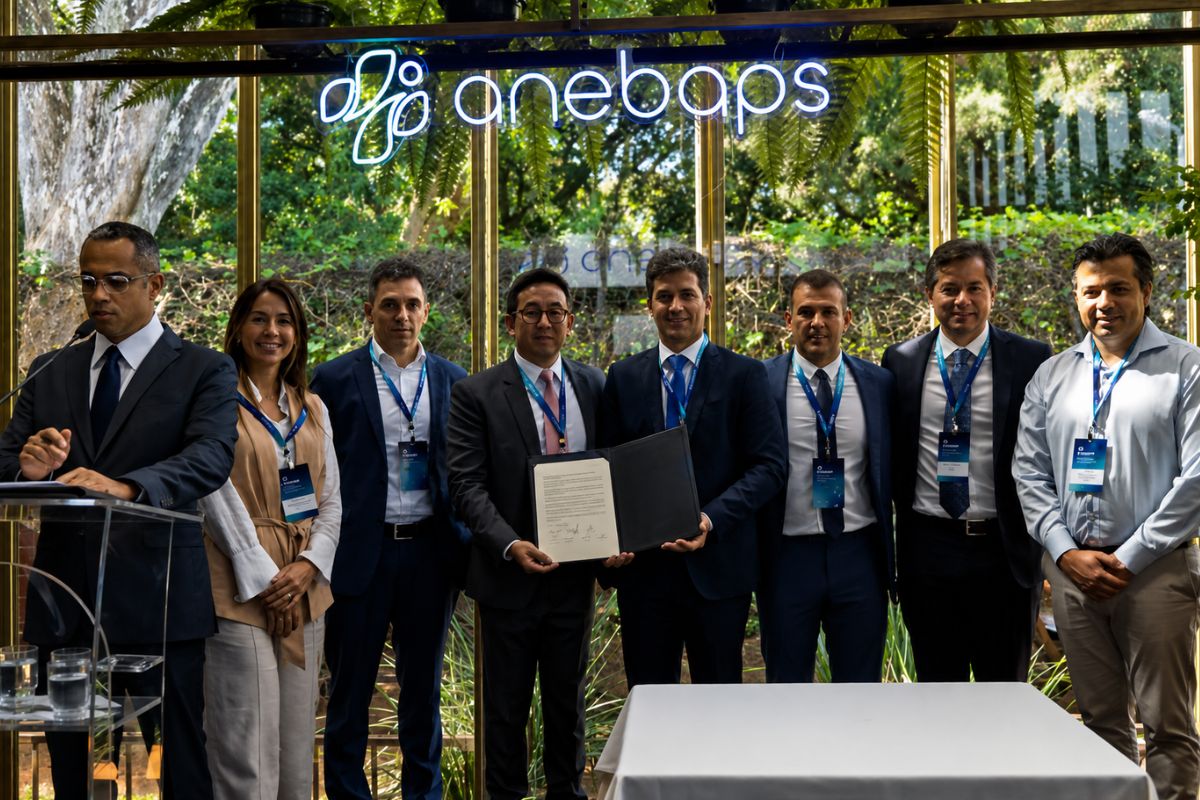 Anebaps reúne ANS, parlamentares e empresas em lançamento de guia para setor de saúde